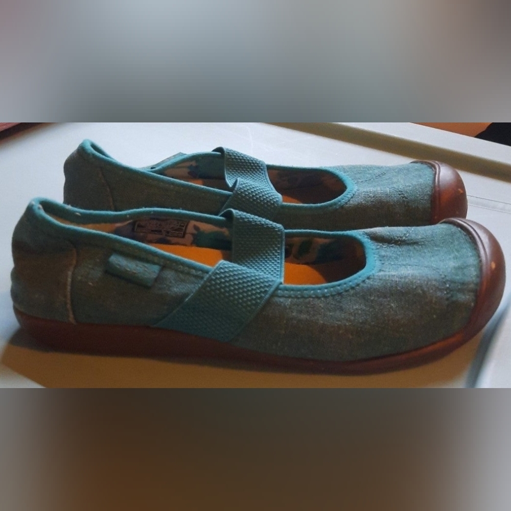 Womens Keen Sienna Canvas Mary Jane Size 39 / 8.5 in Turquoise / Aqua